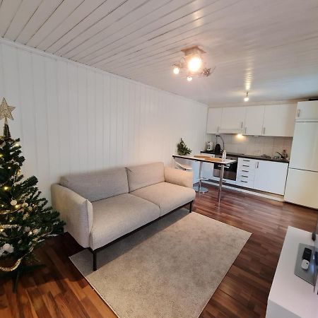 Cozy Apartment In The City Center Of Strömstad מראה חיצוני תמונה